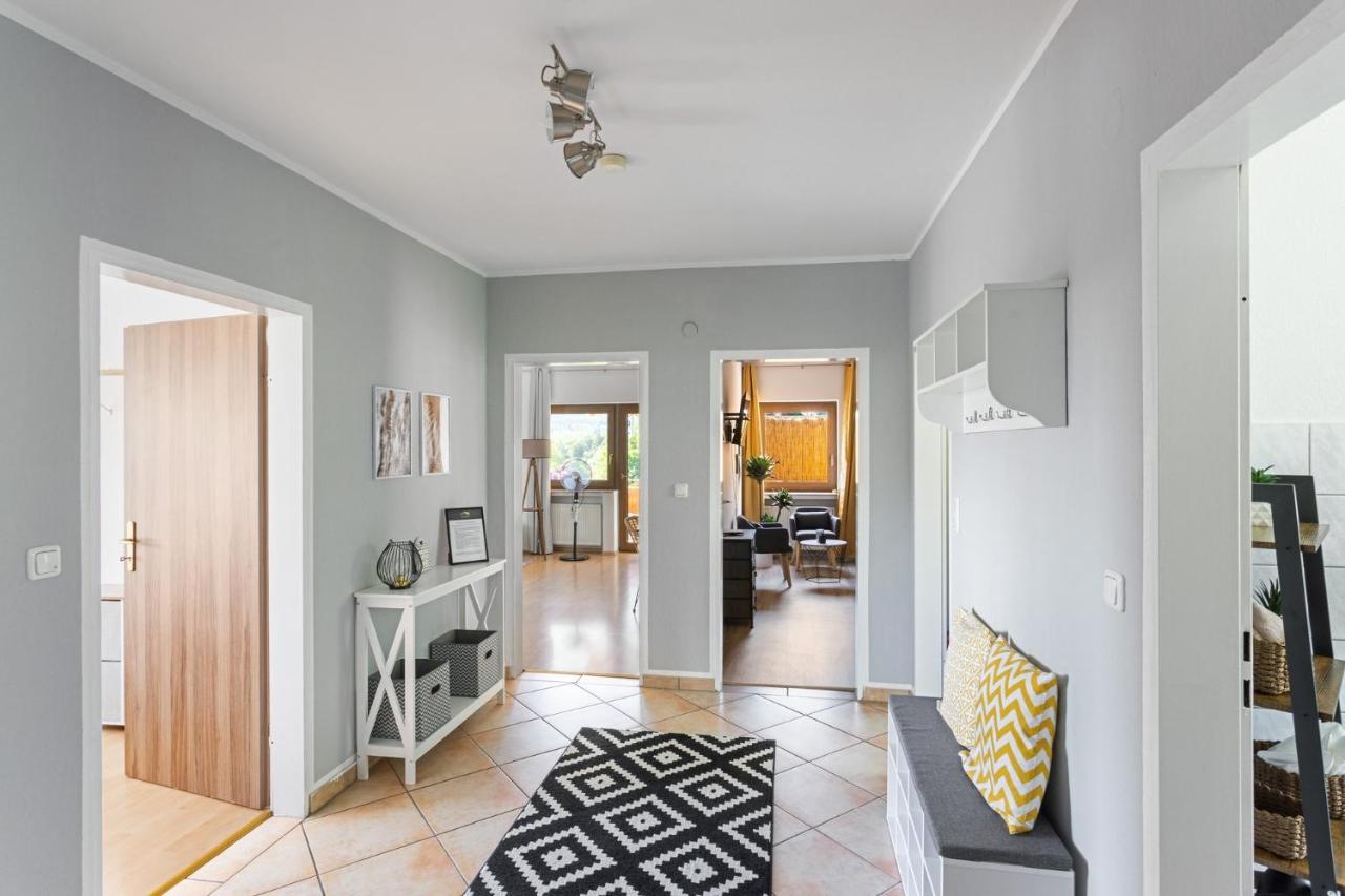 Charysma - Weserufer, Stylish, Schlafzimmer Mit Smart-Tv, 2 Parkplaetze Hamelin Bagian luar foto