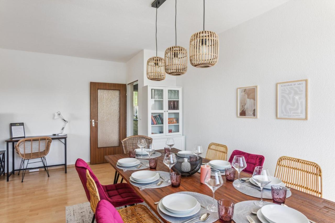 Charysma - Weserufer, Stylish, Schlafzimmer Mit Smart-Tv, 2 Parkplaetze Hamelin Bagian luar foto