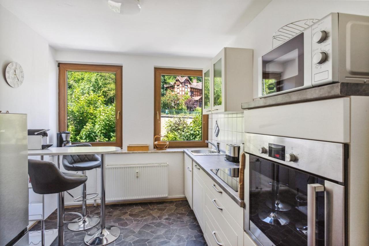 Charysma - Weserufer, Stylish, Schlafzimmer Mit Smart-Tv, 2 Parkplaetze Hamelin Bagian luar foto