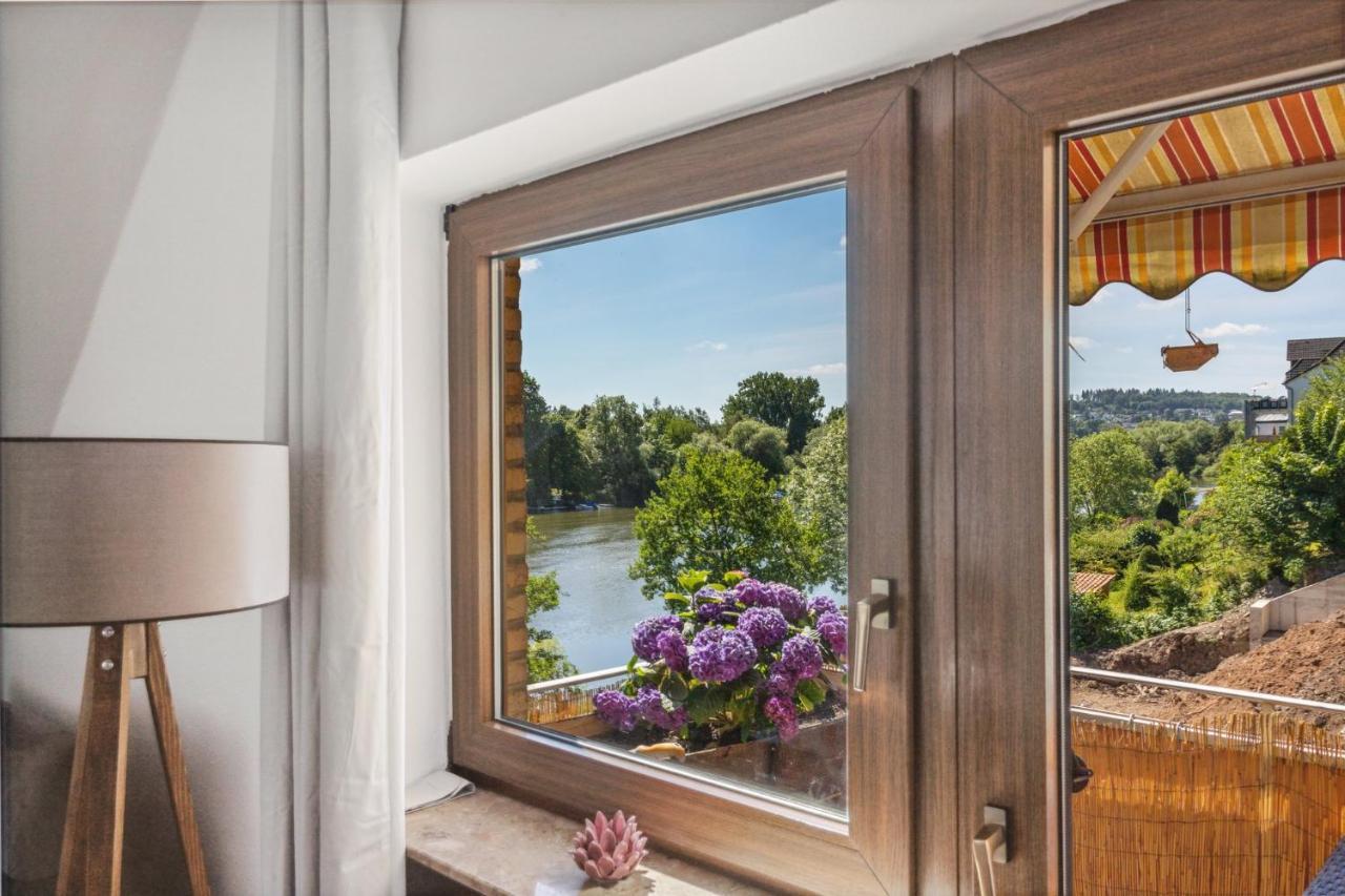 Charysma - Weserufer, Stylish, Schlafzimmer Mit Smart-Tv, 2 Parkplaetze Hamelin Bagian luar foto